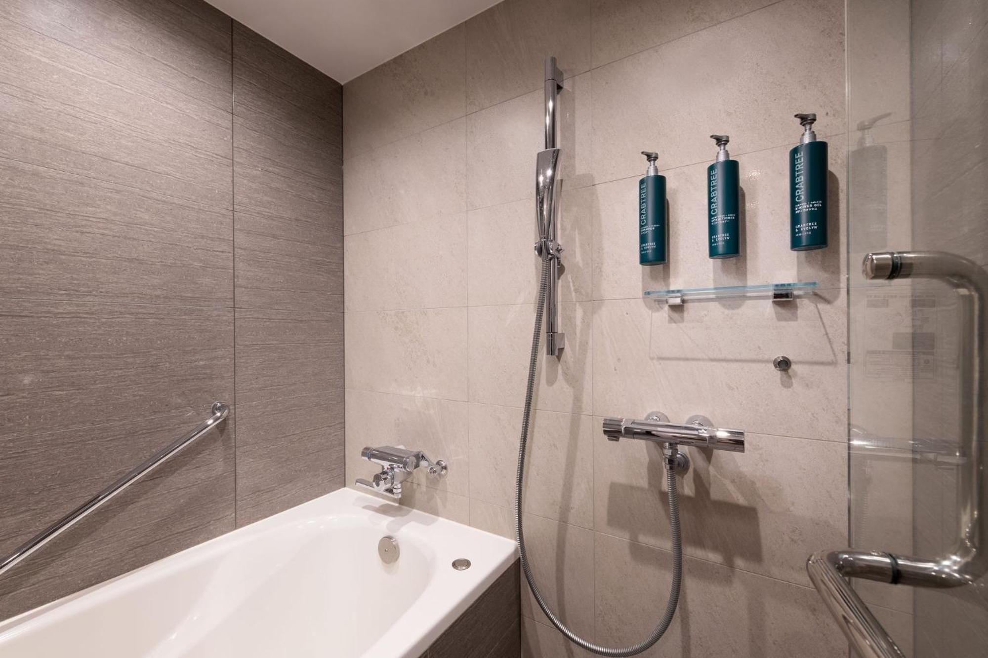 Hotel Doubletree By Hilton Tokyo Ariake Esterno foto